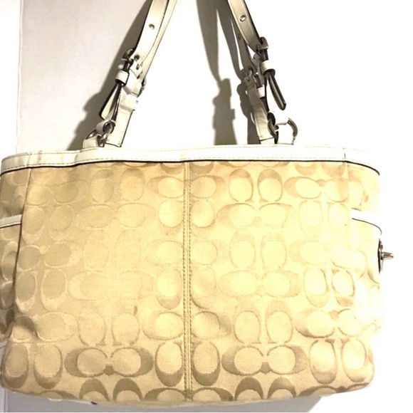 Coach Tan Signature print Tote Bag - Picture 2 of 9